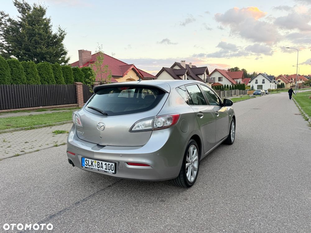 Mazda 3 - 3