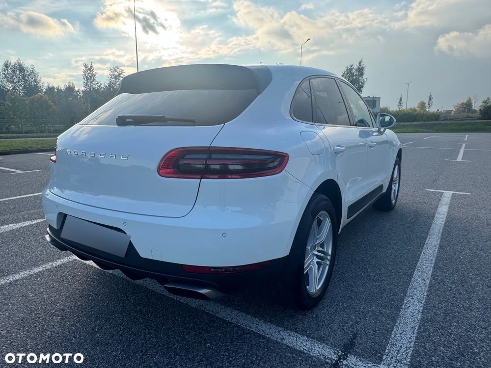 Porsche Macan Standard - 4
