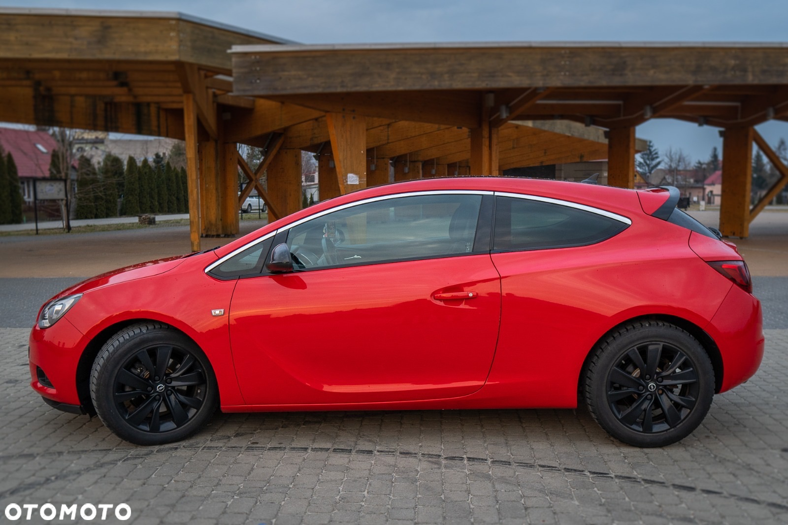 Opel Astra IV GTC 1.4 T Sport S&S EU6 - 4