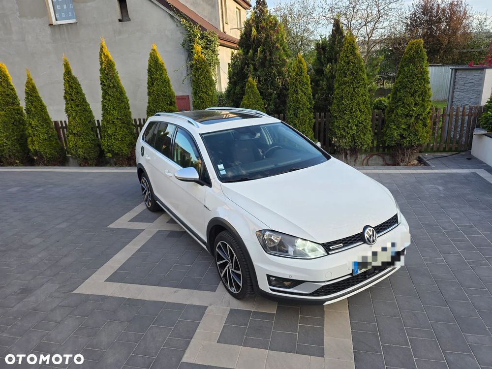 Volkswagen Golf - 3