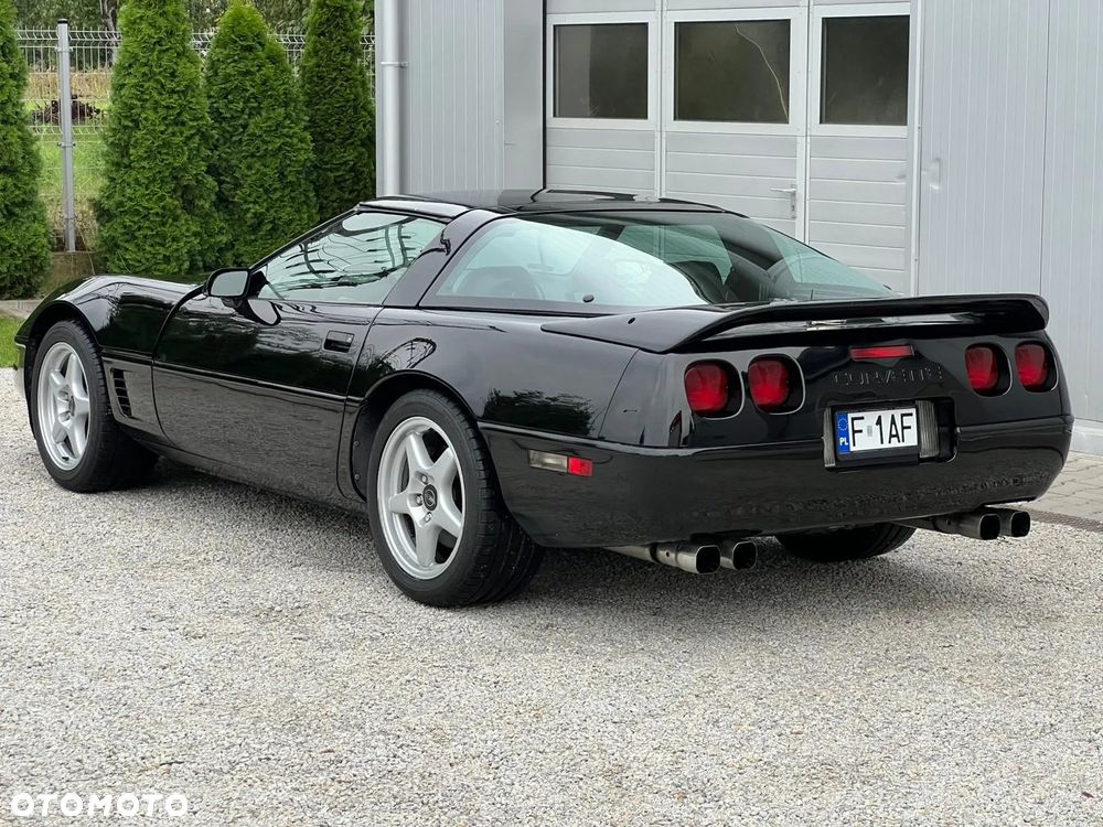 Chevrolet Corvette 5.7 - 2
