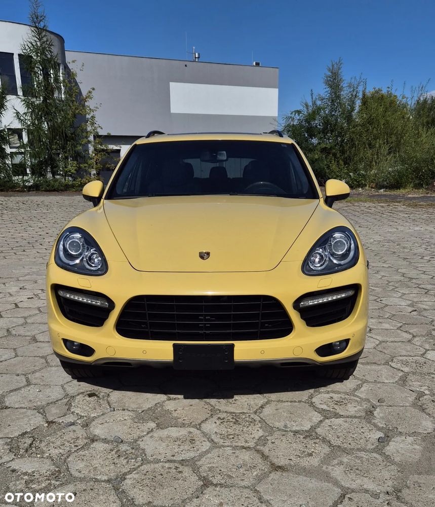 Porsche Cayenne Turbo - 7