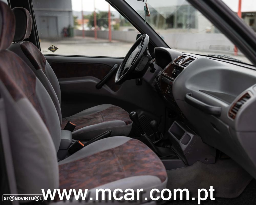 Nissan Terrano II 2.7 TD - 4