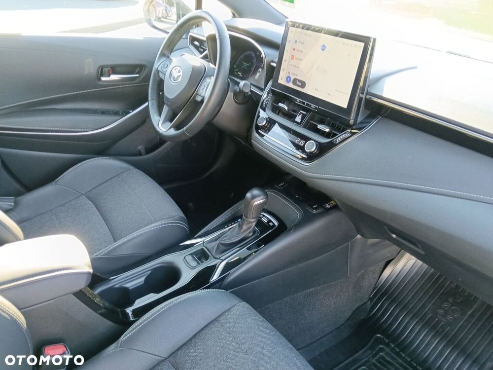 Toyota Corolla 1.8 Hybrid Style - 10