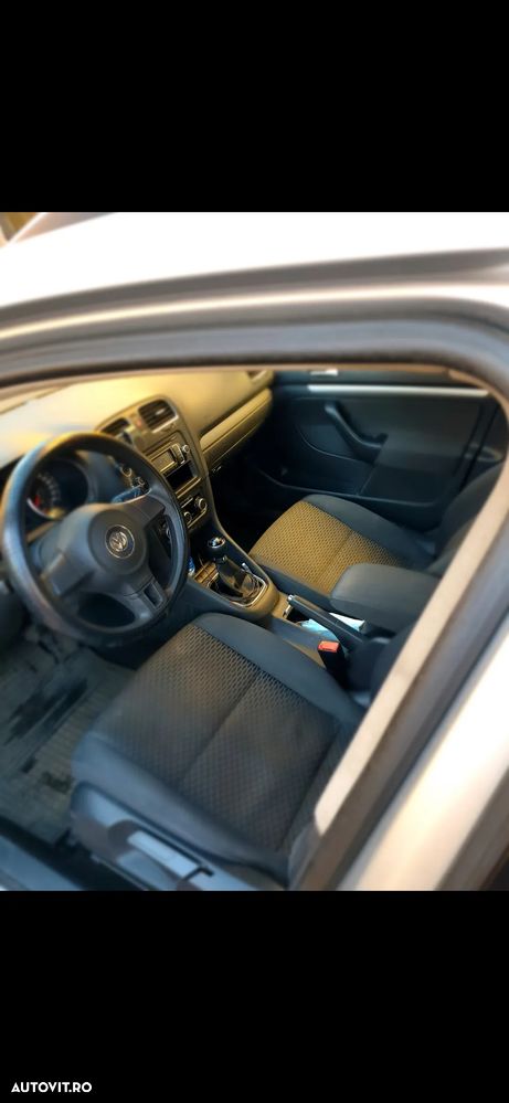 Volkswagen Golf Sportsvan - 9