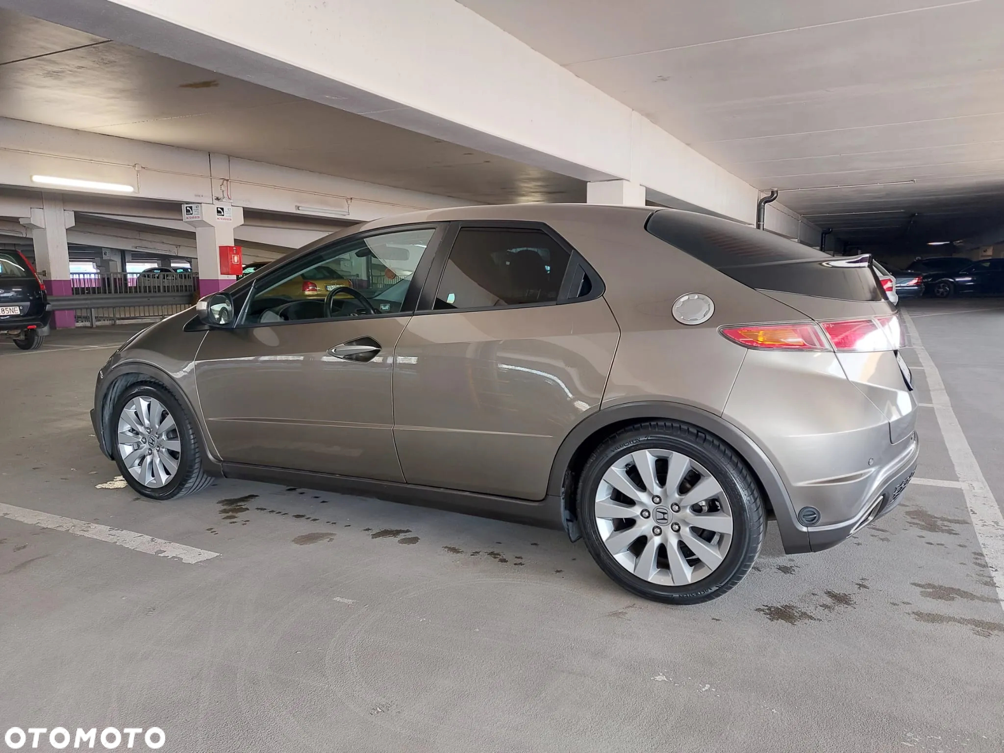 Honda Civic 1.8 Comfort - 12