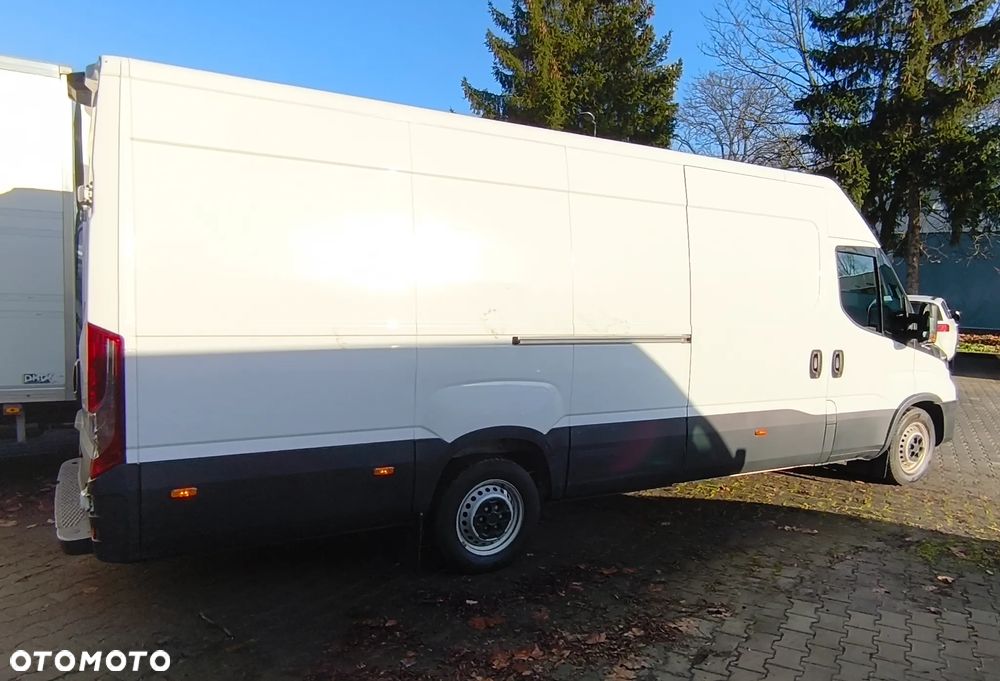 Iveco Daily 35S16A8V MAX długi, automat - 4