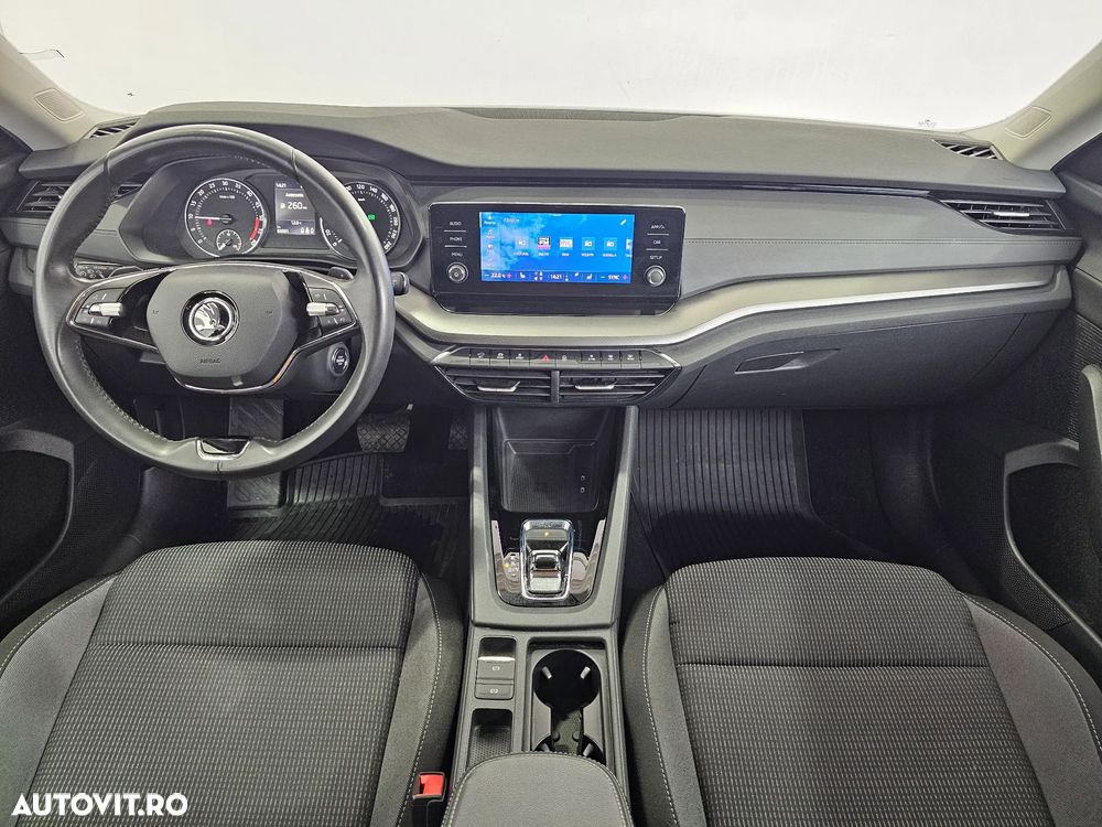 Skoda Octavia 2.0 TDI DSG Ambition - 10