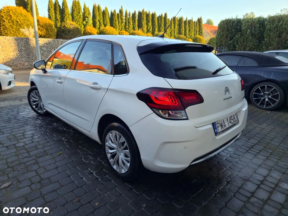 Citroën C4 PureTech 110 Selection - 3
