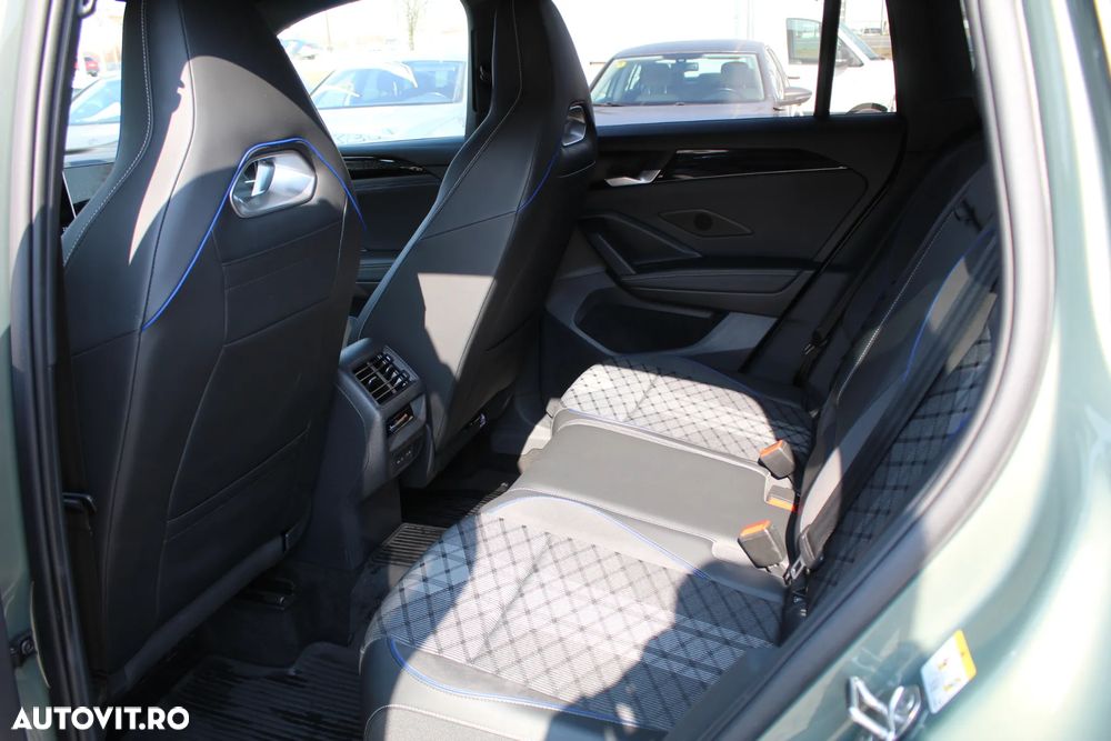 Volkswagen Tiguan 2.0 TDI SCR 4Motion DSG R-Line - 24