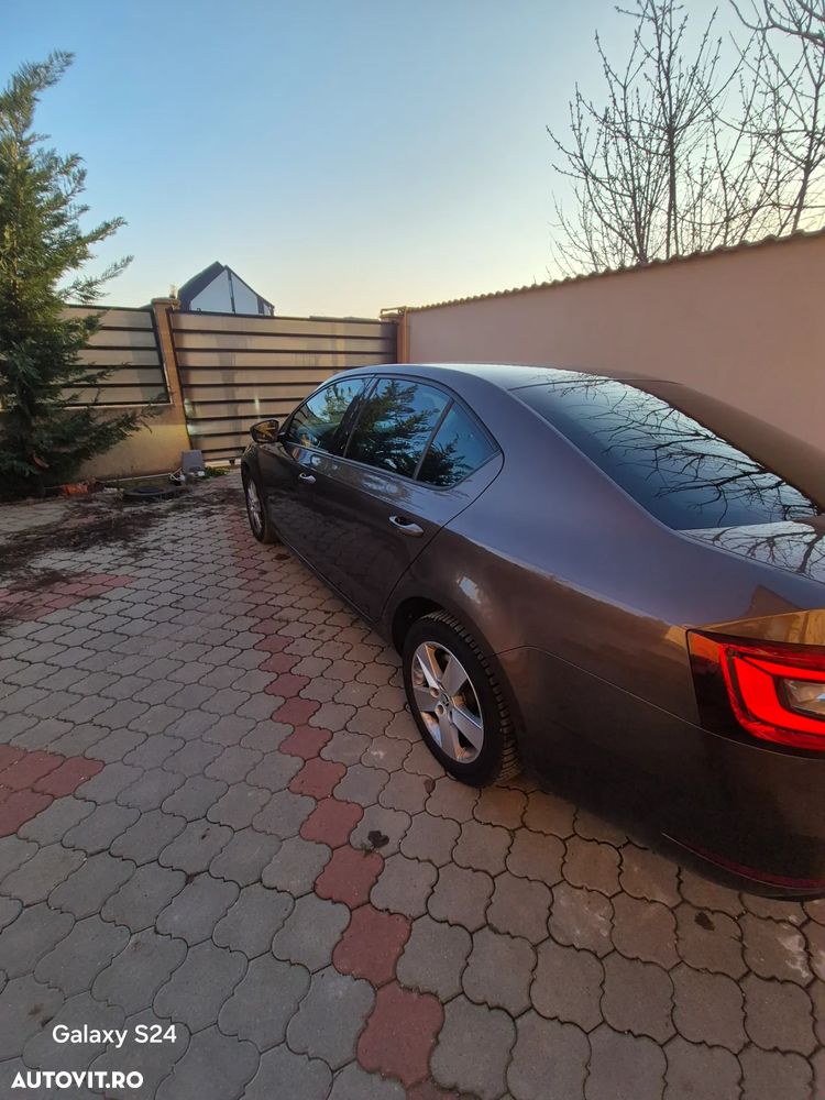 Skoda Octavia - 8
