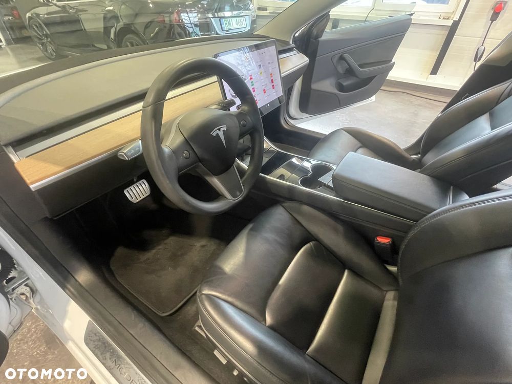 Tesla Model 3 Langstreckenbatterie Allradantrieb Dual Motor Performance - 4