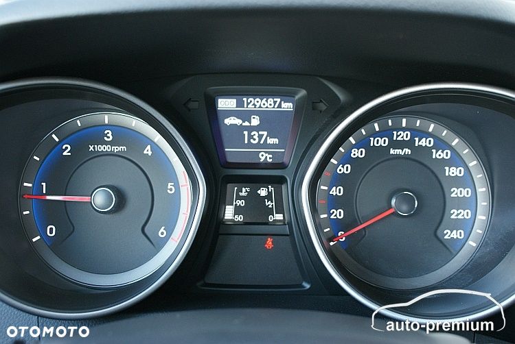 Hyundai i30 1.6 CRDi Fifa World Cup Edition - 12