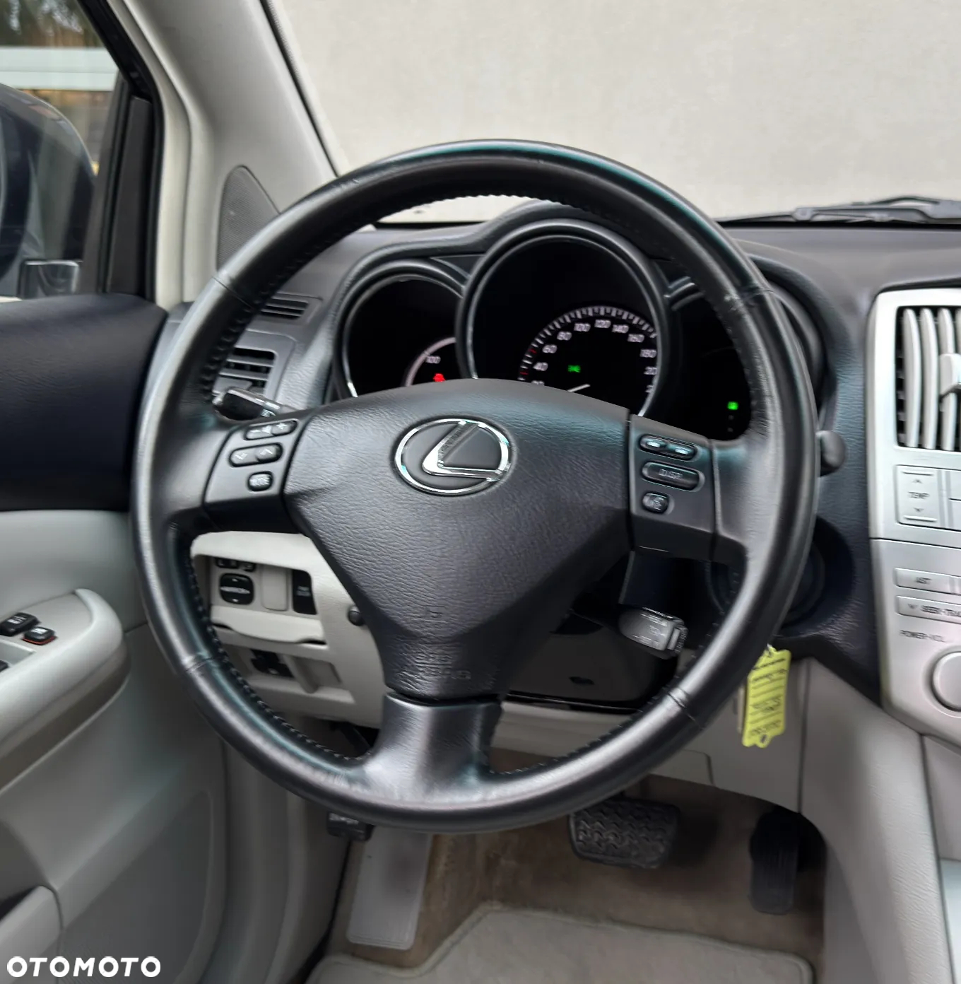 Lexus RX 400h (hybrid) Executive - 32