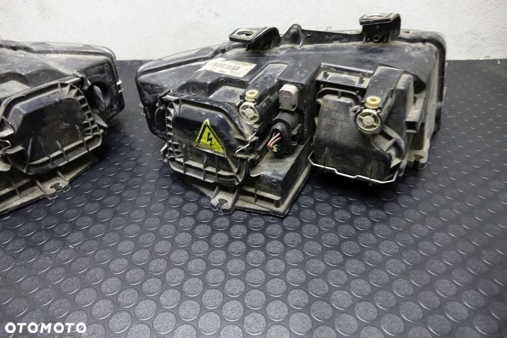 REFLEKTOR 2 SZT KPL EU LAMPY L+P KSENONY AUDI A4 B6 8E0941007S - 9