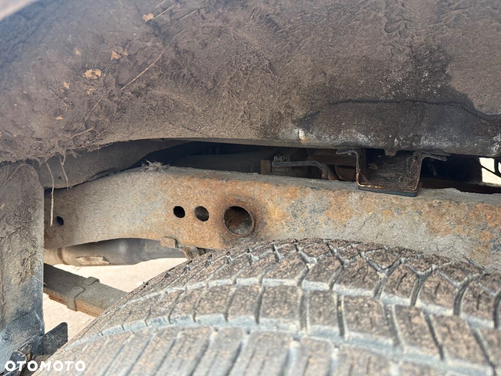 Nissan Navara 2.5 D SE - 7