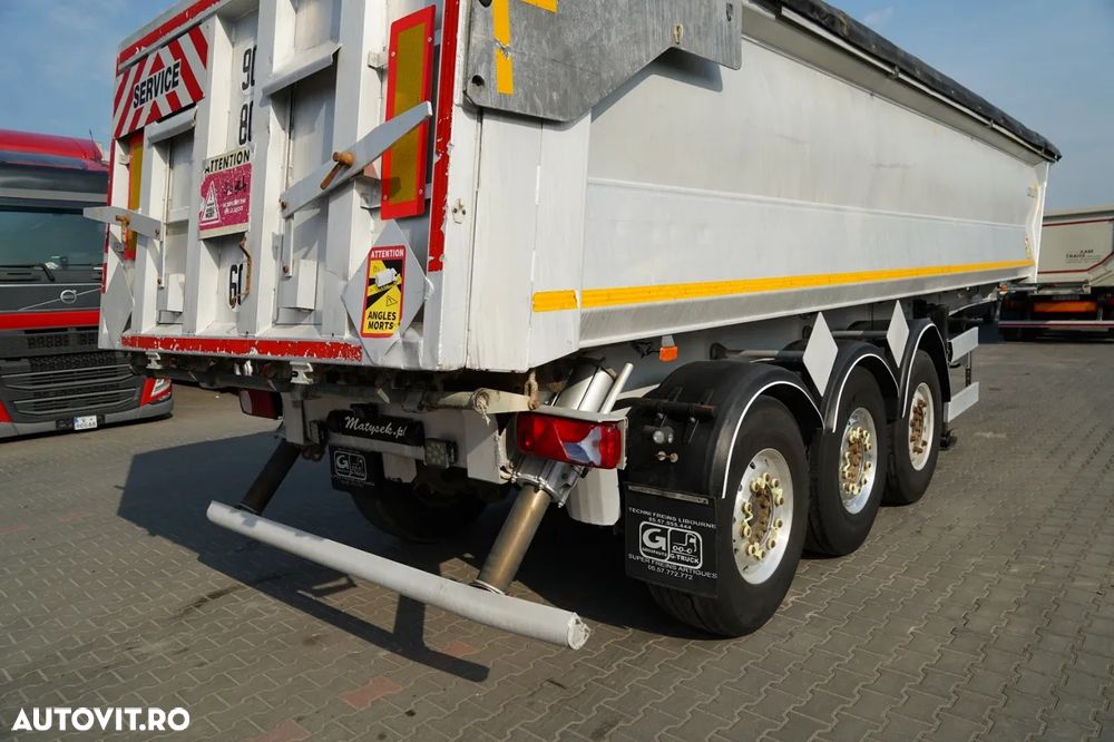 Benalu 557 BASCULĂ BENALU / 25 m³ / HYDROCLASP / ALUMINIU / 2X AXE RIDICABILE / PRELATĂ ELECTRICĂ / JANTE DIN ALIAJ / - 12