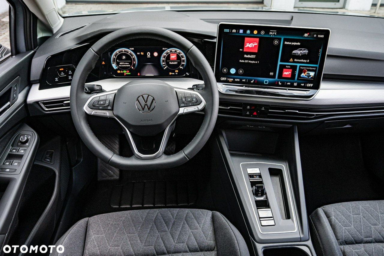 Volkswagen Golf - 18