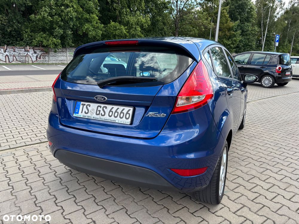 Ford Fiesta 1.25 SYNC Edition - 12