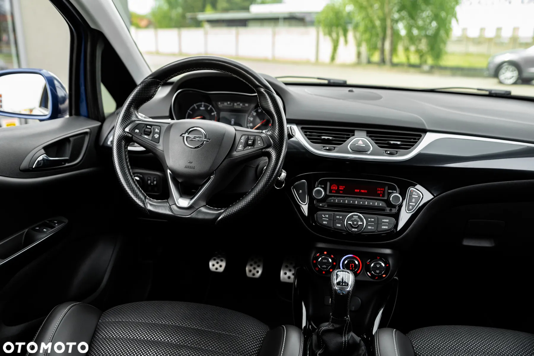 Opel Corsa 1.6 Turbo OPC - 32