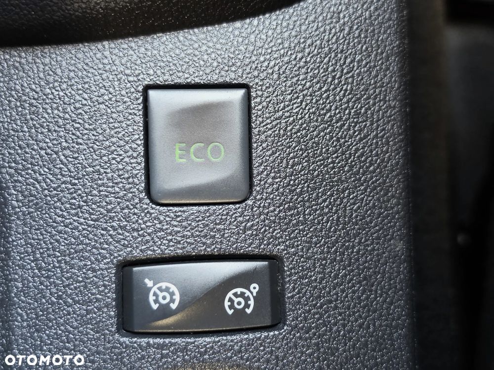 Renault Captur 1.2 Energy TCe Zen - 26