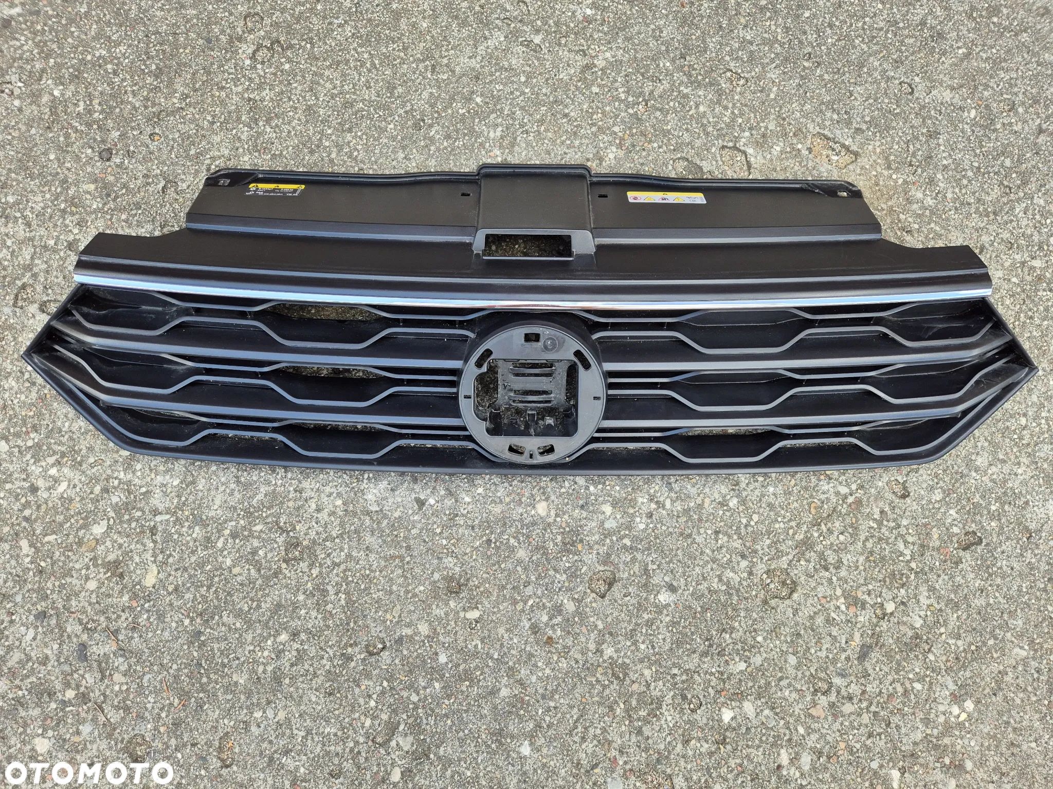 VW T-Roc 17- grill atrapa 2GA TRoc - 1