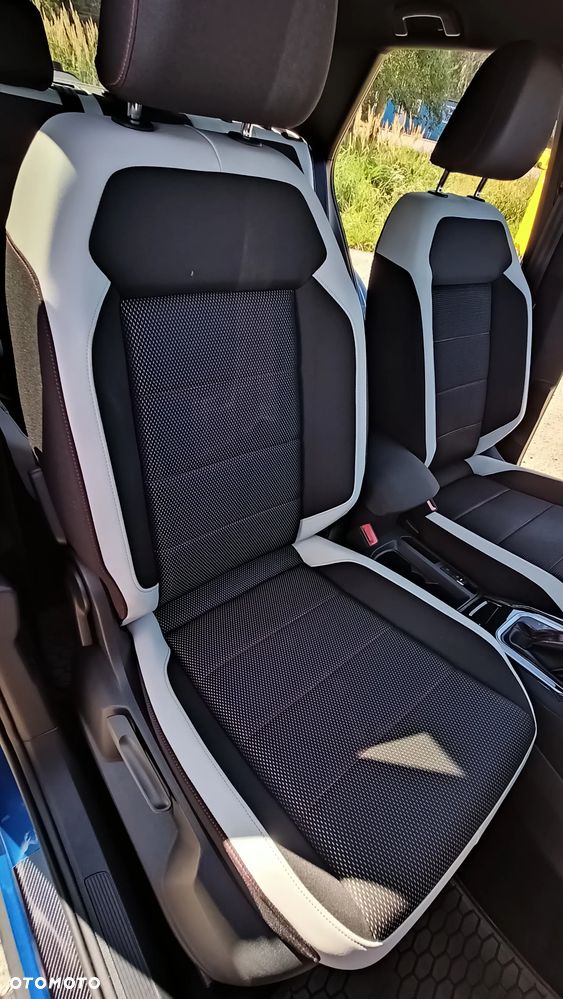 Volkswagen T-Roc 1.5 TSI GPF ACT Premium DSG - 22