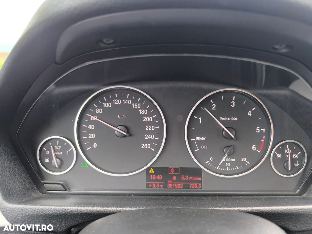 BMW Seria 3 318d - 8