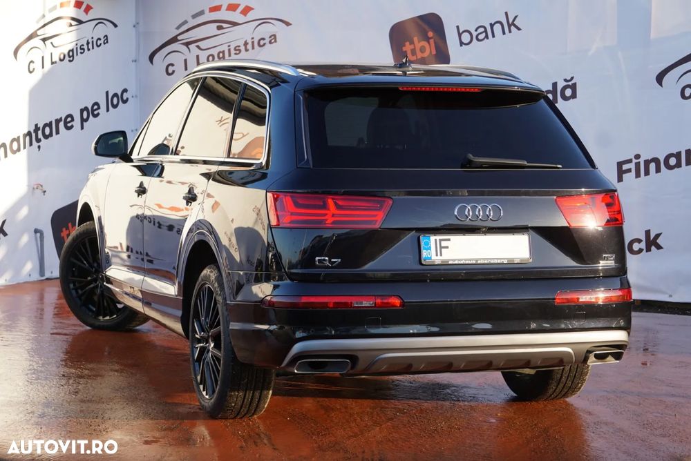 Audi Q7 - 3