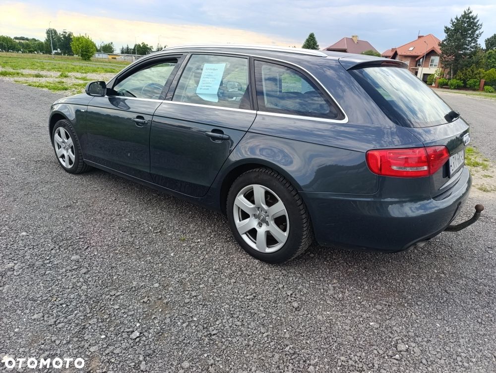 Audi A4 Avant - 6
