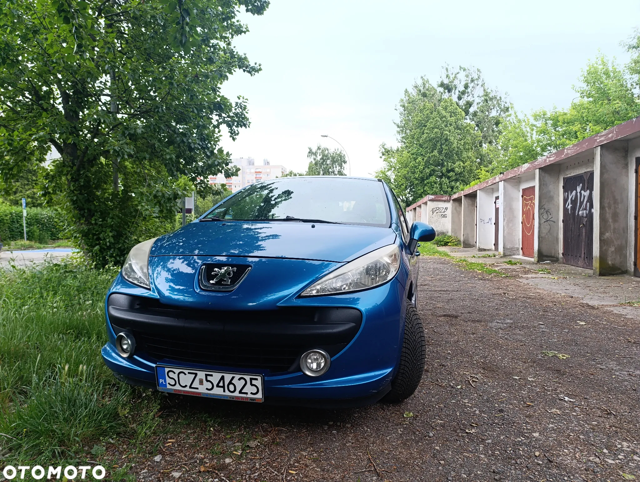 Peugeot 207 1.4 16V Trendy - 12