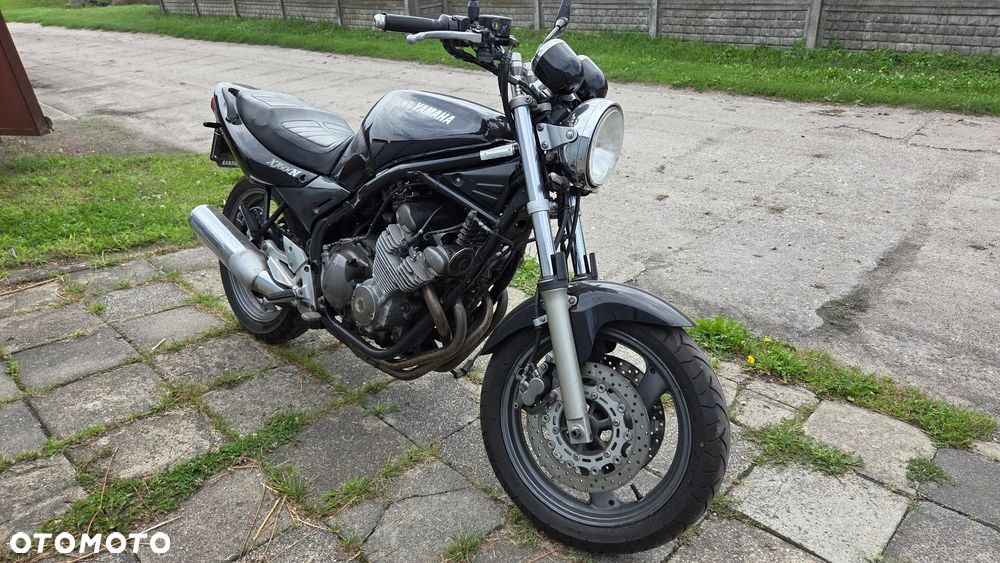 Yamaha XJ - 2