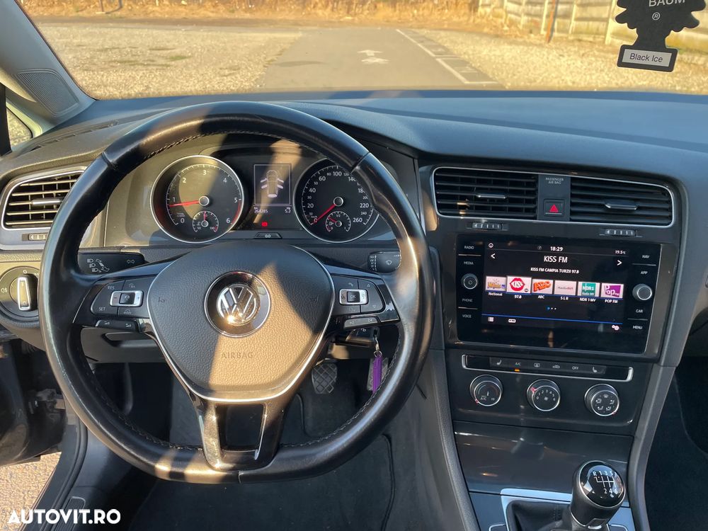 Volkswagen Golf 2.0 TDI SCR Comfortline - 7