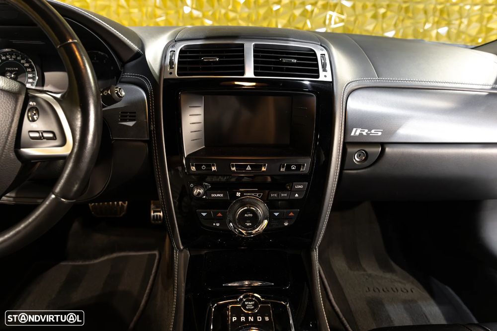 Jaguar XK XKR-S 5.0 Kompressor - 54