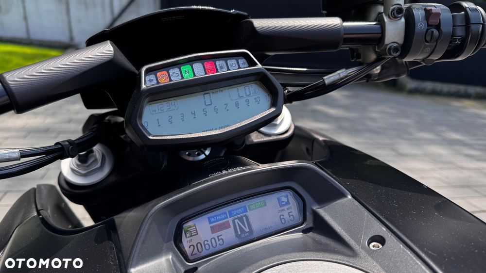 Ducati Diavel - 4