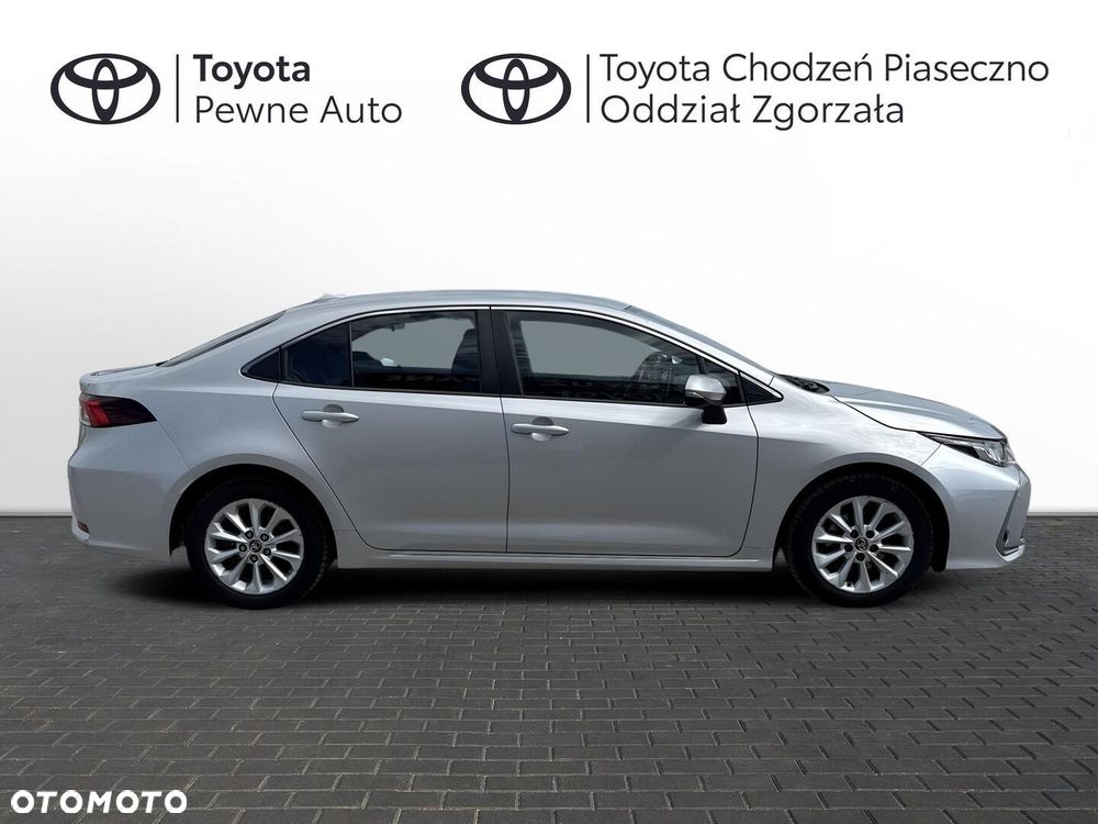 Toyota Corolla - 5