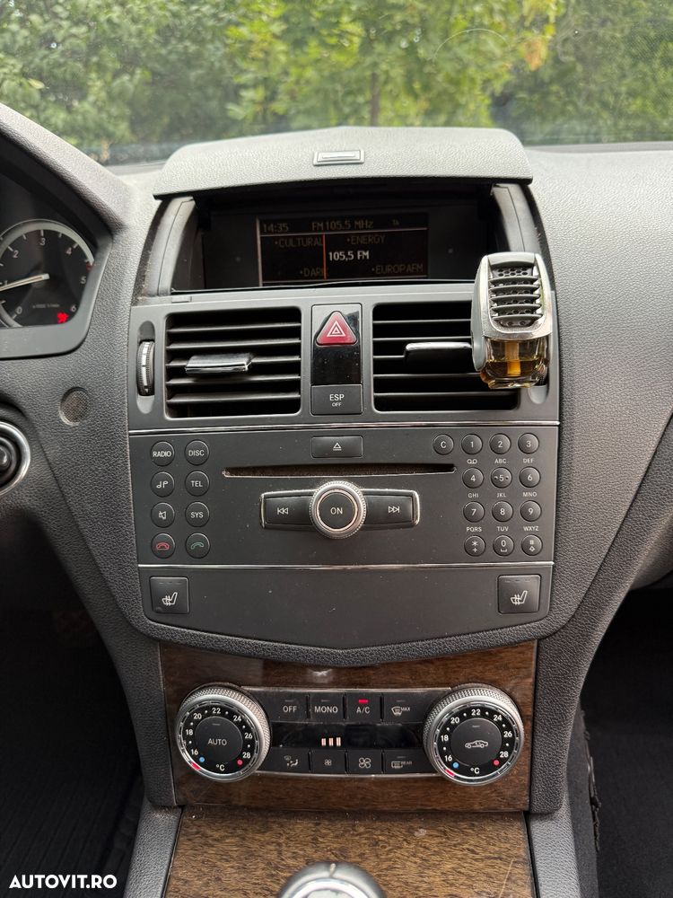 Mercedes-Benz C 200 T CDI DPF BlueEFFICIENCY Elegance - 8