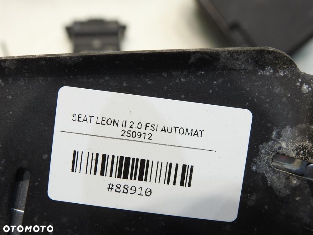 ZESTAW STARTOWY SEAT LEON II 2.0 FSI - 4