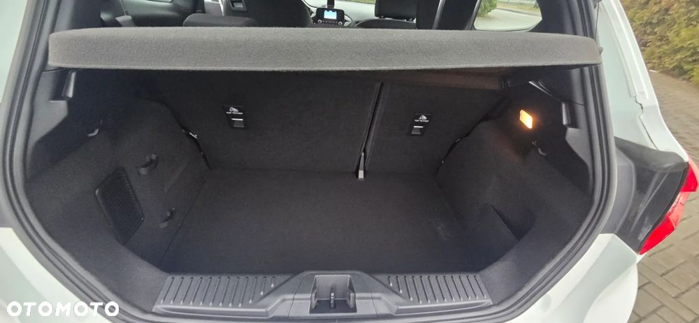 Ford Fiesta 1.1 S&S TREND - 30