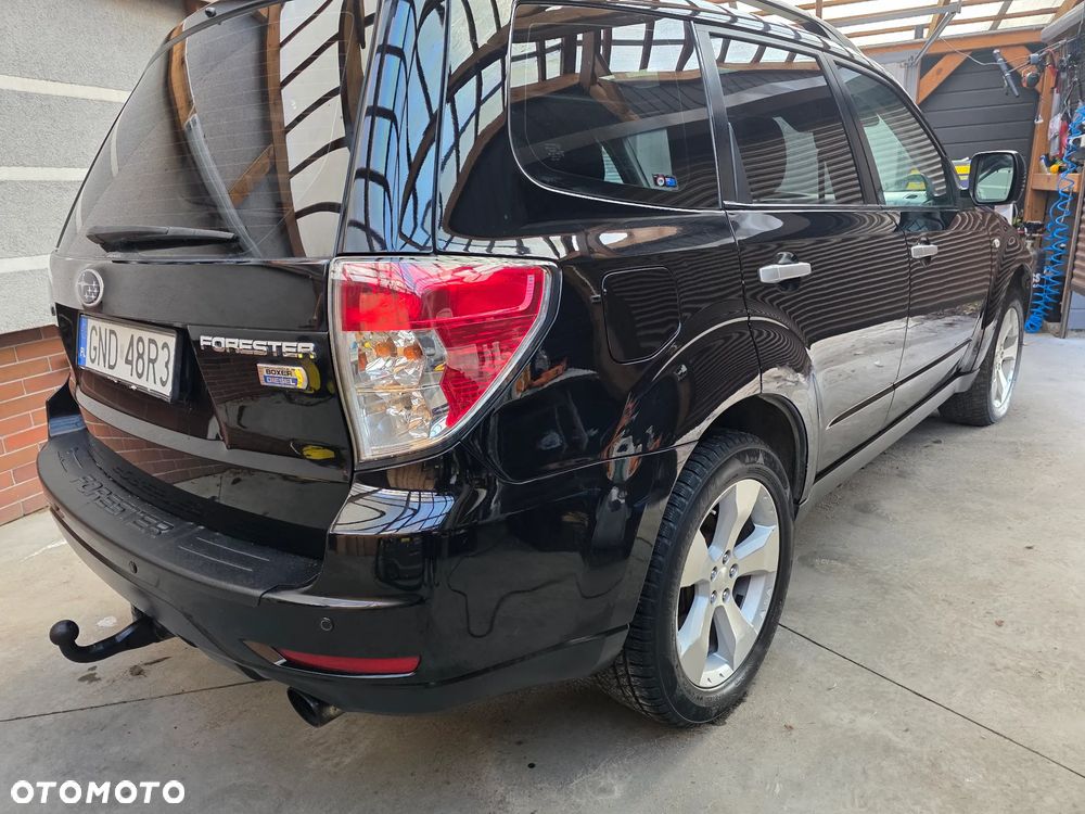 Subaru Forester 2.0D XE NAV Euro5 - 19