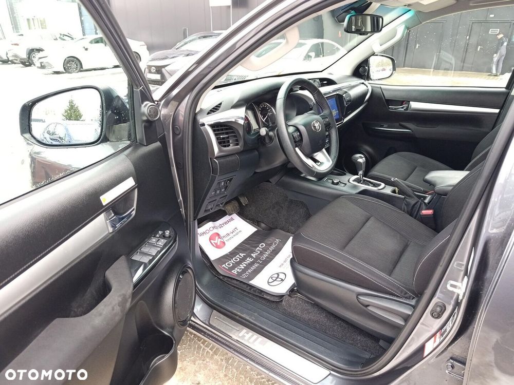 Toyota Hilux 2.8 D-4D mHEV Double Cab Executive 4x4 - 25