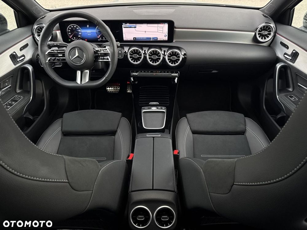 Mercedes-Benz Klasa A 200 d AMG Line 8G-DCT - 18
