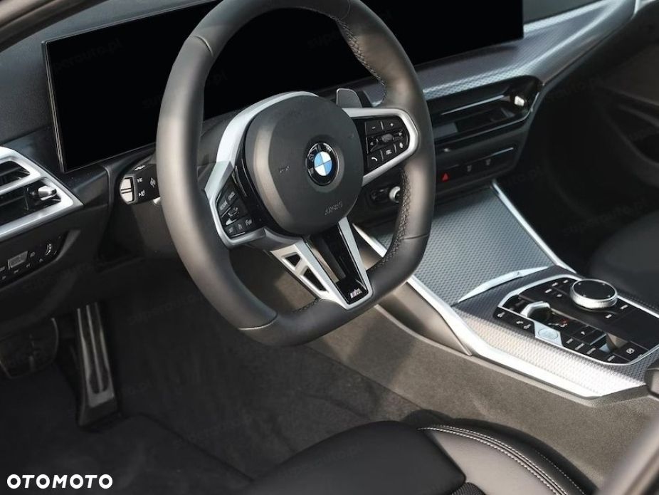BMW Seria 3 318i M Sport - 10