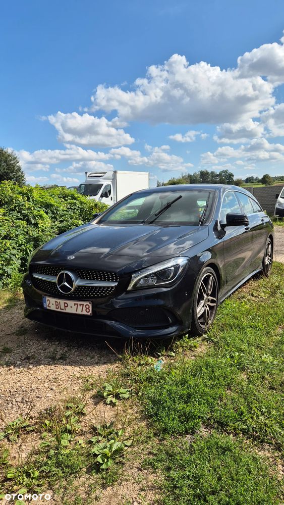 Mercedes-Benz CLA 180 7G-DCT AMG Line - 1