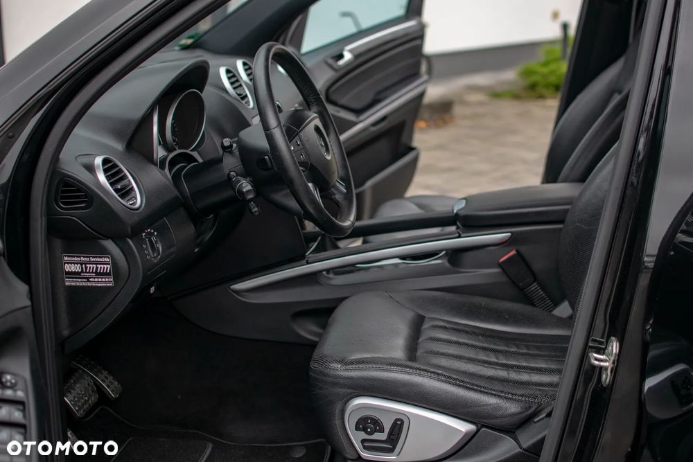 Mercedes-Benz ML - 29