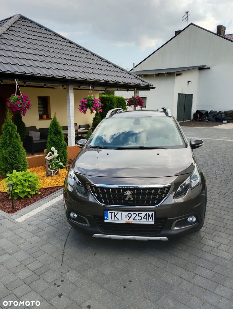 Peugeot 2008 - 10