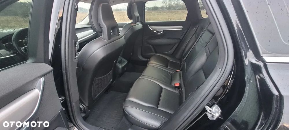 Volvo V90 - 9