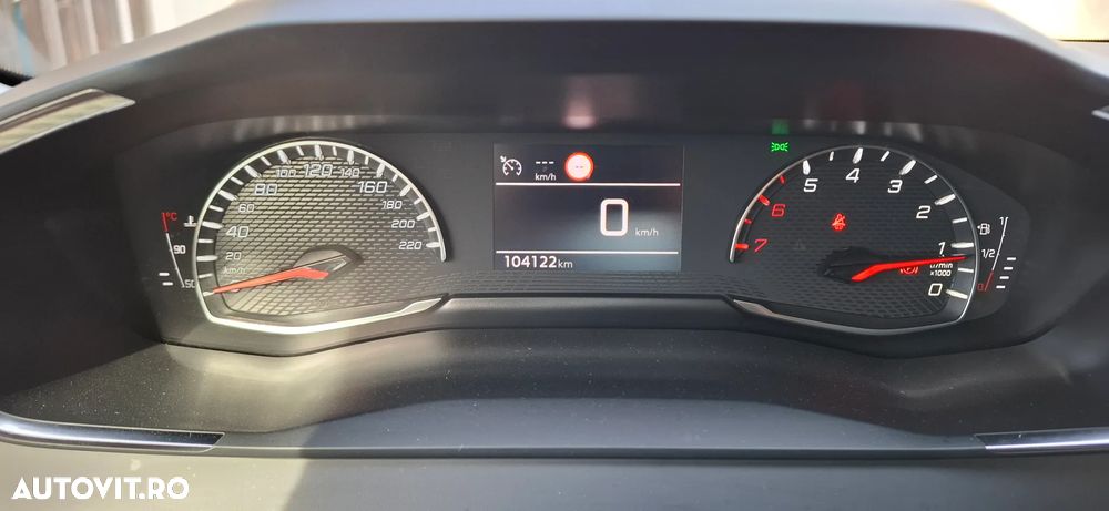 Peugeot 208 1.5 BlueHDi STT Allure - 19