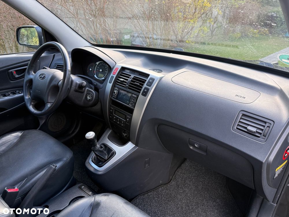 Hyundai Tucson 2.0 Elegance / Premium - 24