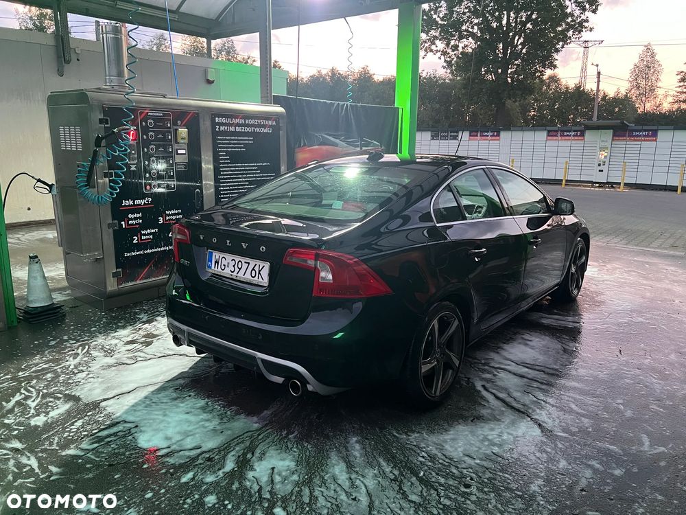 Volvo S60 D5 Geartronic RDesign - 8